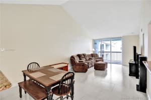 9757 NW 48th Terrace, Doral, FL 33178, Sold 05/05/21