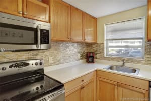 3181 S Ocean Dr, Hallandale Beach, FL 33009, Sold 06/04/21