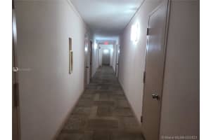 1300 NE Miami Gardens Dr #820e, Miami, FL 33179, Sold 04/01/21