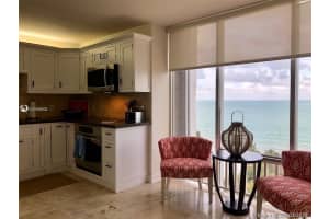 881 Ocean Dr #9g, Key Biscayne, FL 33149, Sold 05/07/21