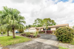 6621 NW 84th St, Tamarac, FL 33321, Sold 05/14/21
