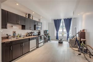 111 E Flagler St, Miami, FL 33131, Sold 04/06/21