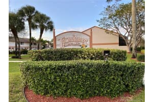 4206 SW 70th Terrace, Davie, FL 33314, Sold 04/08/21