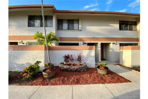 4206 SW 70th Terrace, Davie, FL 33314, Sold 04/08/21