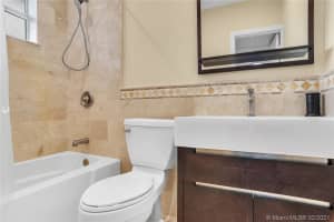 14441 SW 17th St, Davie, FL 33325, Sold 04/22/21
