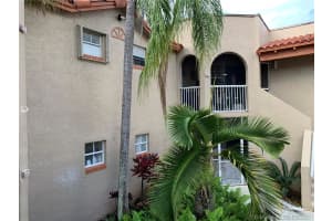 8664 SW 3rd St, Pembroke Pines, FL 33025, Sold 04/23/21