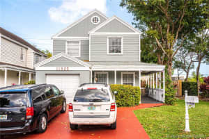 11525 SW 117th Ct, Miami, FL 33186, Sold 04/06/21