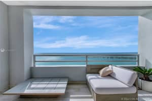 1541 Brickell Ave C3805, Miami, FL 33129, Sold 04/16/21