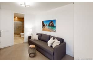 15811 Collins Ave, Sunny Isles Beach, FL 33160, Sold 04/30/21