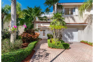 4456 NW 98th Ave, Doral, FL 33178, Sold 04/15/21