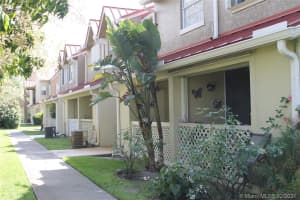 18338 NW 68th Ave, Hialeah, FL 33015, Sold 04/09/21