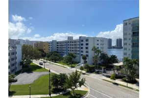 18001 N Bay Rd APT 505, Sunny Isles Beach, FL 33160, Sold 04/22/21