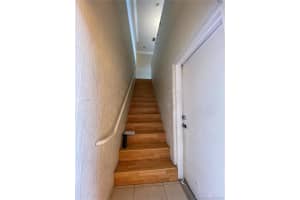 7482 NW 177th Terrace, Hialeah, FL 33015, Sold 06/04/21