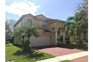 18448 NW 9th St, Pembroke Pines, FL 33029, Sold 04/20/21
