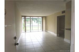 8850 Fontainebleau Blvd, Miami, FL 33172, Sold 03/04/21