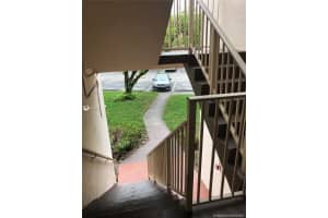 7130 NW 179th St, Hialeah, FL 33015, Sold 04/22/21