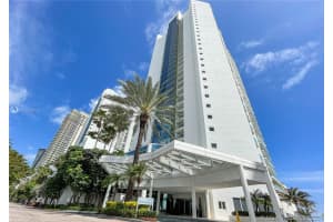 16445 Collins Ave, Sunny Isles Beach, FL 33160, Sold 04/15/21