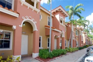 746 SW 107th Ave, Pembroke Pines, FL 33025, Sold 06/01/21