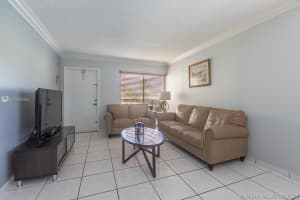 15410 SW 81st Cir Ln, Miami, FL 33193, Sold 04/16/21