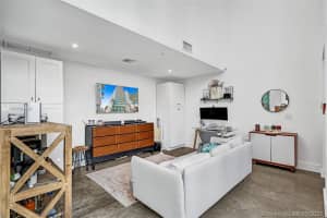 480 NE 30th St, Miami, FL 33137, Sold 05/25/21