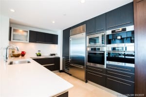 17001 Collins Ave, Sunny Isles Beach, FL 33160, Sold 04/15/21