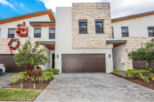 10550 NW 79th St, Doral, FL 33178, Sold 06/18/21