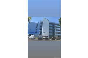 9440 Fontainebleau Blvd, Miami, FL 33172, Sold 05/04/21