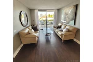 8145 NW 7th St, Miami, FL 33126, Sold 04/30/21