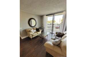 8145 NW 7th St, Miami, FL 33126, Sold 04/30/21