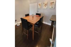 8145 NW 7th St, Miami, FL 33126, Sold 04/30/21