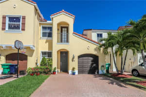 14965 SW 41st Ln, Miami, FL 33185, Sold 05/17/21