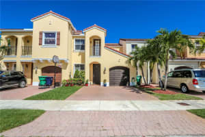 14965 SW 41st Ln, Miami, FL 33185, Sold 05/17/21