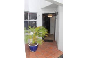 4743 NW 97th Pl, Doral, FL 33178, Sold 06/01/21