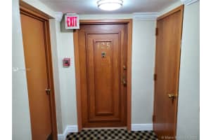 665 NE 195th St, Miami, FL 33179, Sold 04/27/21