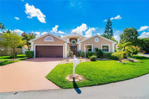 4790 NW 7th St, Deerfield Beach, FL 33442, Sold 04/30/21
