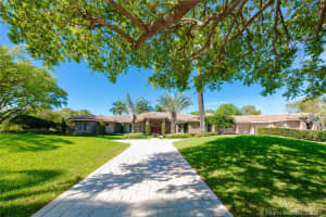 2825 Hackney Rd, Weston, FL 33331, Sold 05/20/21