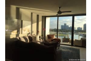 10201 E Bay Harbor Dr, Bay Harbor Islands, FL 33154, Sold 09/10/21