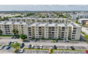 8145 NW 7th St, Miami, FL 33126, Sold 05/28/21