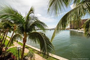 17150 N Bay Rd, Sunny Isles Beach, FL 33160, Sold 08/11/21