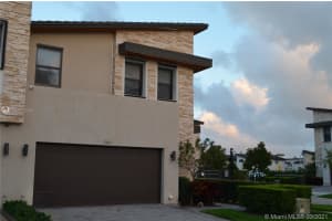 7813 NW 104th Ct, Doral, FL 33178, Sold 04/12/21
