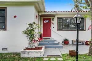 529 NW 8th St, Dania Beach, FL 33004, Sold 06/01/21