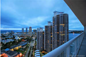 450 Alton Rd, Miami Beach, FL 33139, Sold 04/20/21
