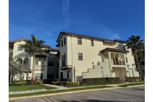 10620 NW 88th St, Doral, FL 33178, Sold 04/30/21