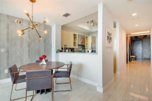 100 South Pointe Dr, Miami Beach, FL 33139, Sold 02/10/22