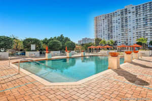 2801 NE 183rd St #915w, Aventura, FL 33160, Sold 06/29/21