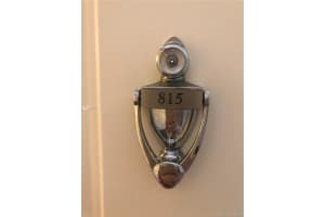 5077 NW 7th St, Miami, FL 33126, Sold 04/23/21