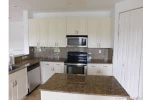 5024 Pinecreek Pl, Coconut Creek, FL 33073, Sold 05/27/21