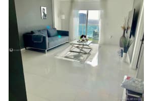 1800 N Bayshore Dr, Miami, FL 33132, Sold 03/31/21