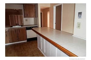 851 NW 79th Terrace, Plantation, FL 33324, Sold 09/24/21