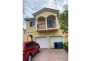 16630 SW 70th St, Miami, FL 33193, Sold 05/04/21